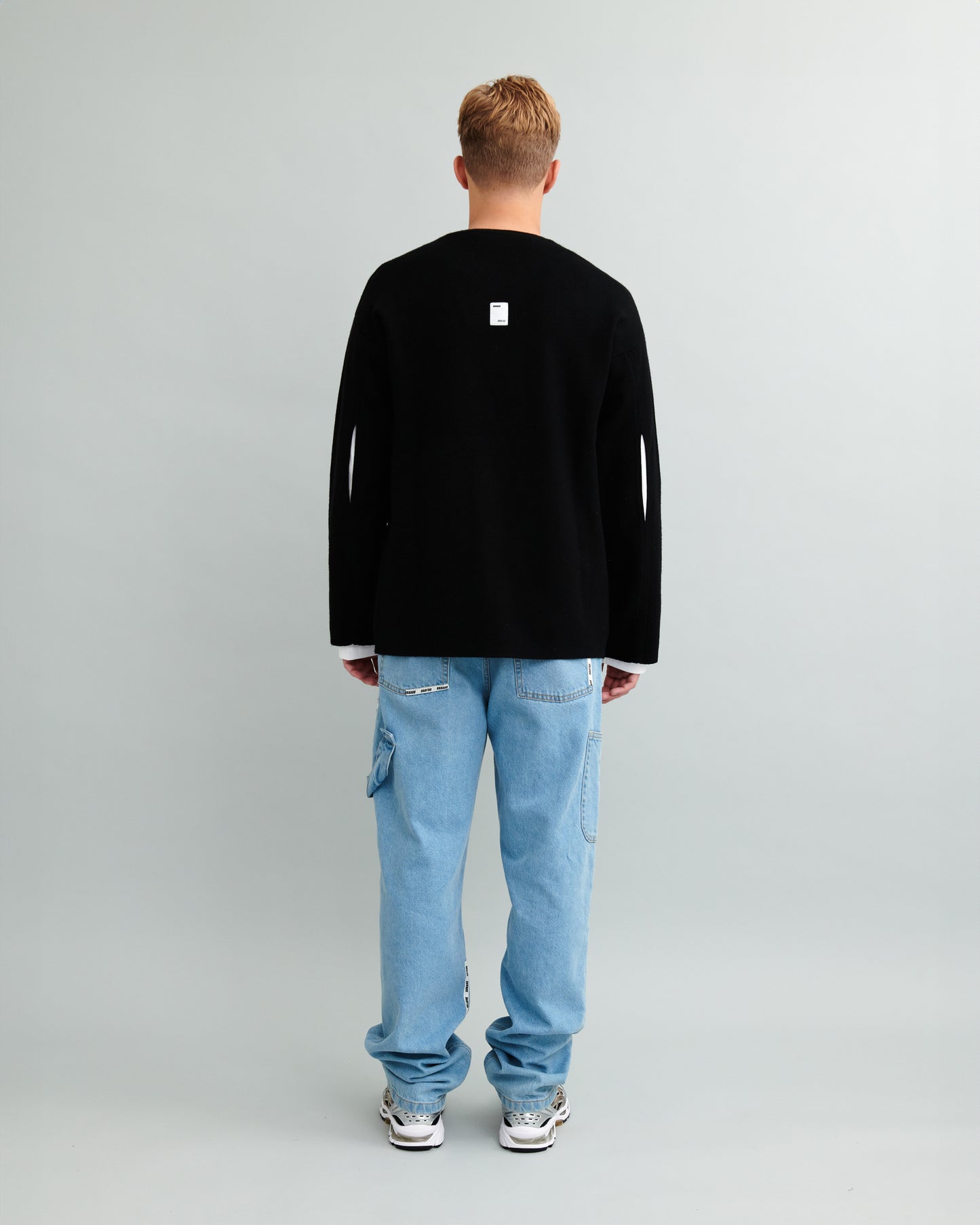 Elbow Slit C-neck Knit